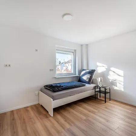 Daire Komfortable Fuer Monteure Und Reisende - Zentrale Lage, Volle Ausstattung, Fairer Preis - Sch05 *